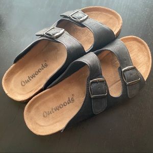 Outwoods - birkenstock style sandals - Size 9